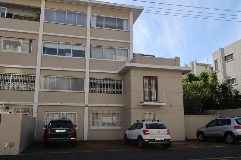To Let 2 Bedroom Property for Rent in Gardens Western Cape